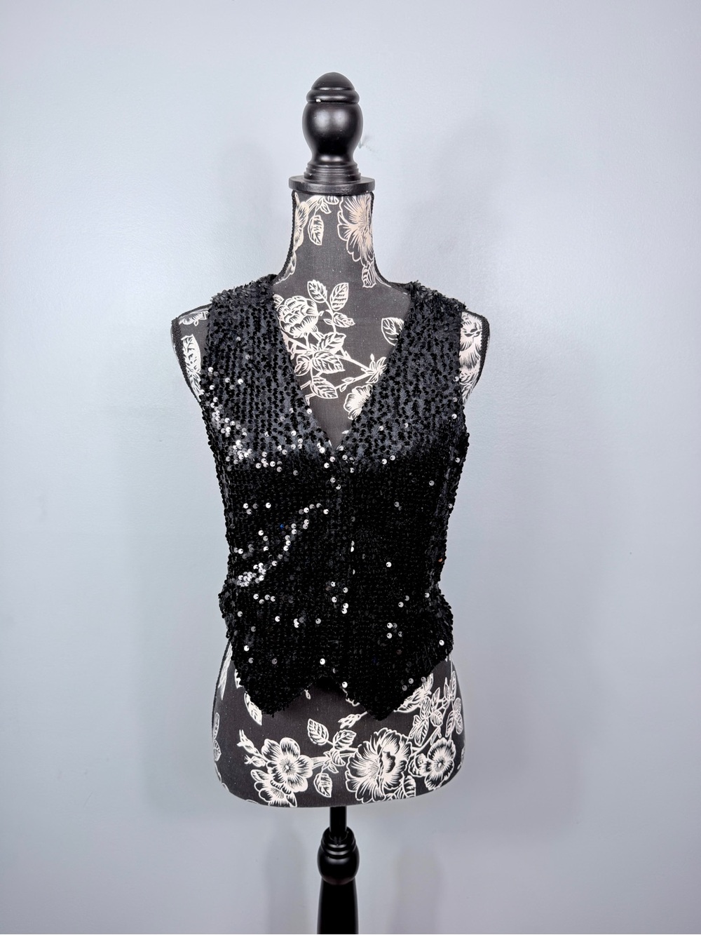 NWT Zara black Festive Days velvet sequin button up cropped vest size medium